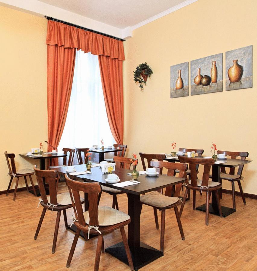 Hotel-Pension Cortina Berlin Exterior photo